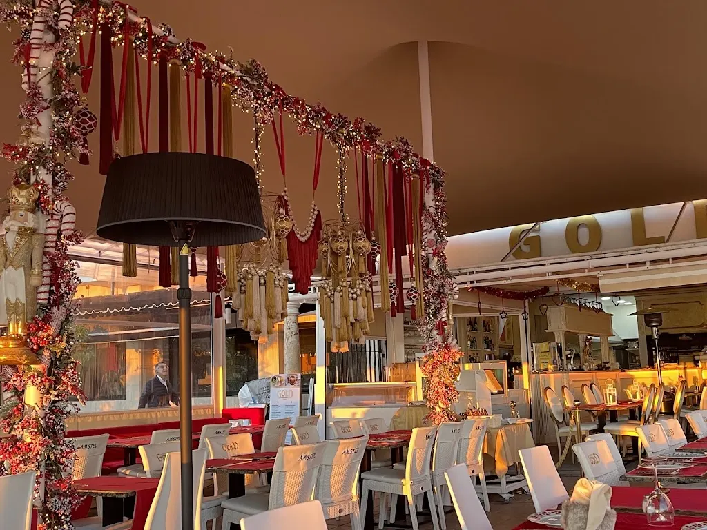 Foto de Gold Restaurant Puerto Banús