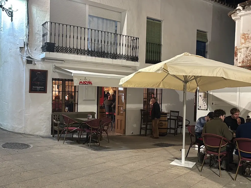 Foto de Tapas & Vinos Miguel
