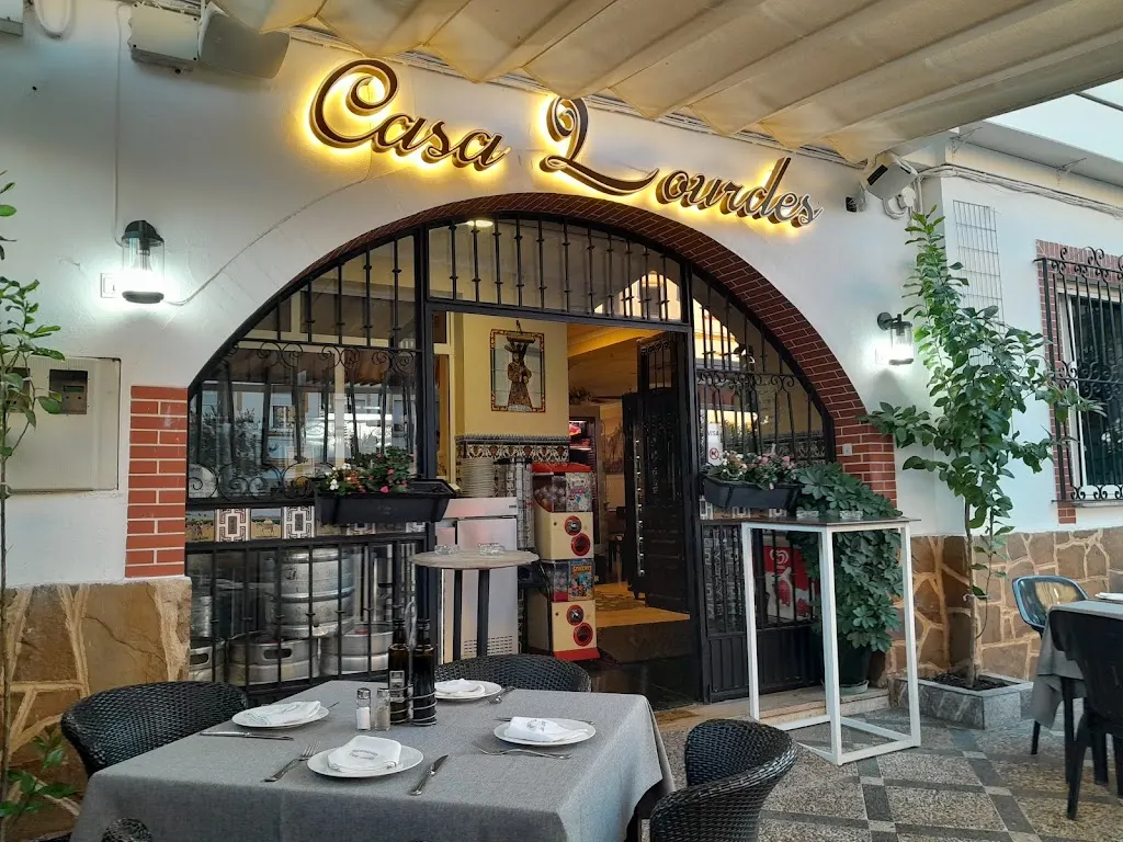 Bar restaurante Casa Lourdes