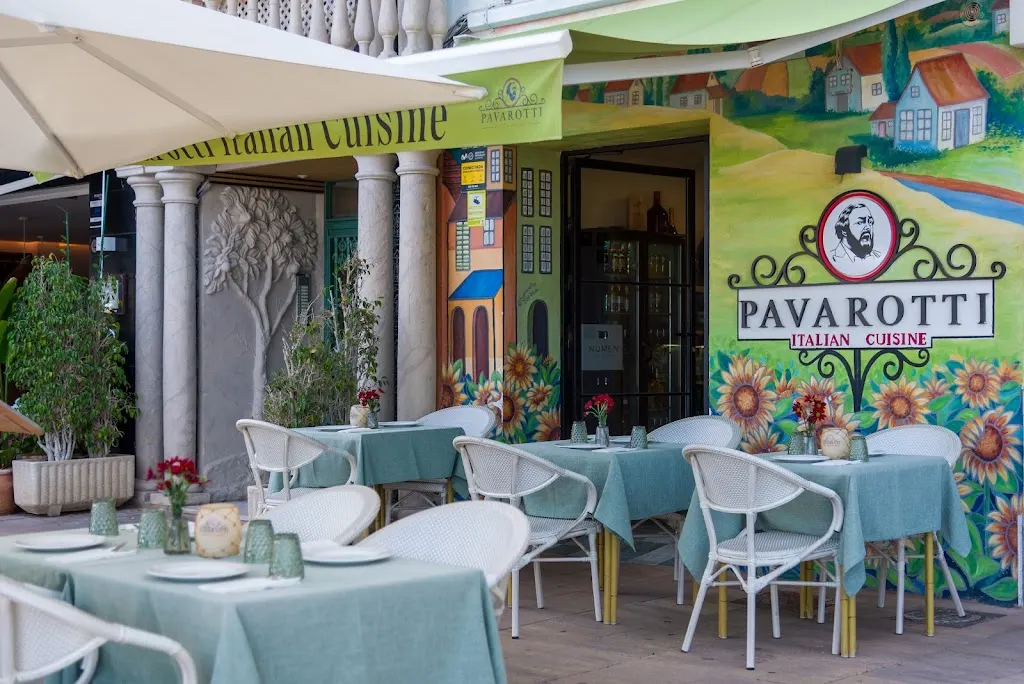 Foto de Pavarotti Italian Cuisine