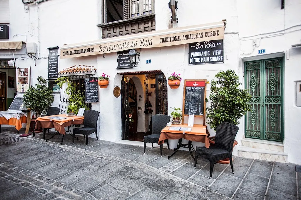 Foto de Restaurante La Reja. Steak House & Traditional Spanish Restaurant with Panoramic Views